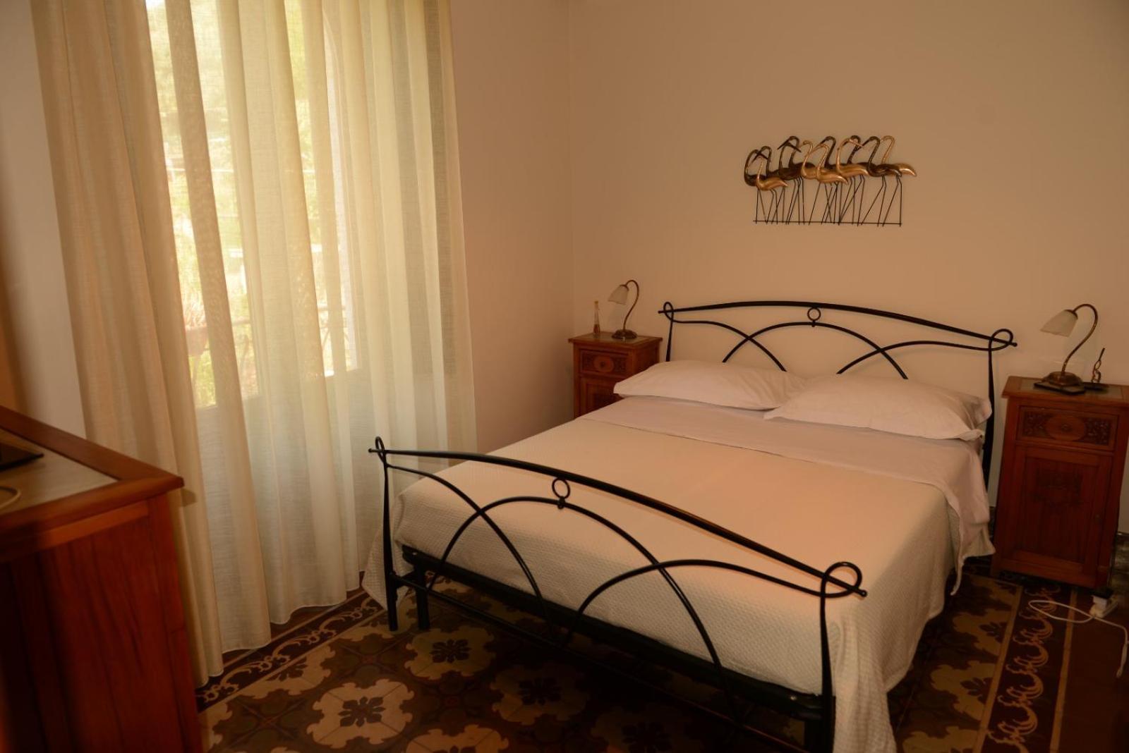 Ferienhaus Via Lombardo Giardini-Naxos